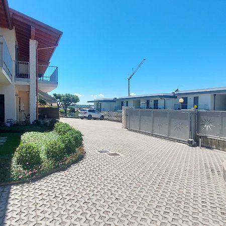 Apartment Brezza Di Lago - Regarda Travel Lazise Ngoại thất bức ảnh